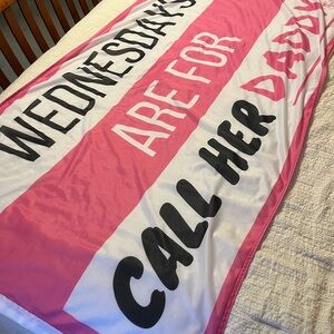 Pink and White Home Bedding Blanket